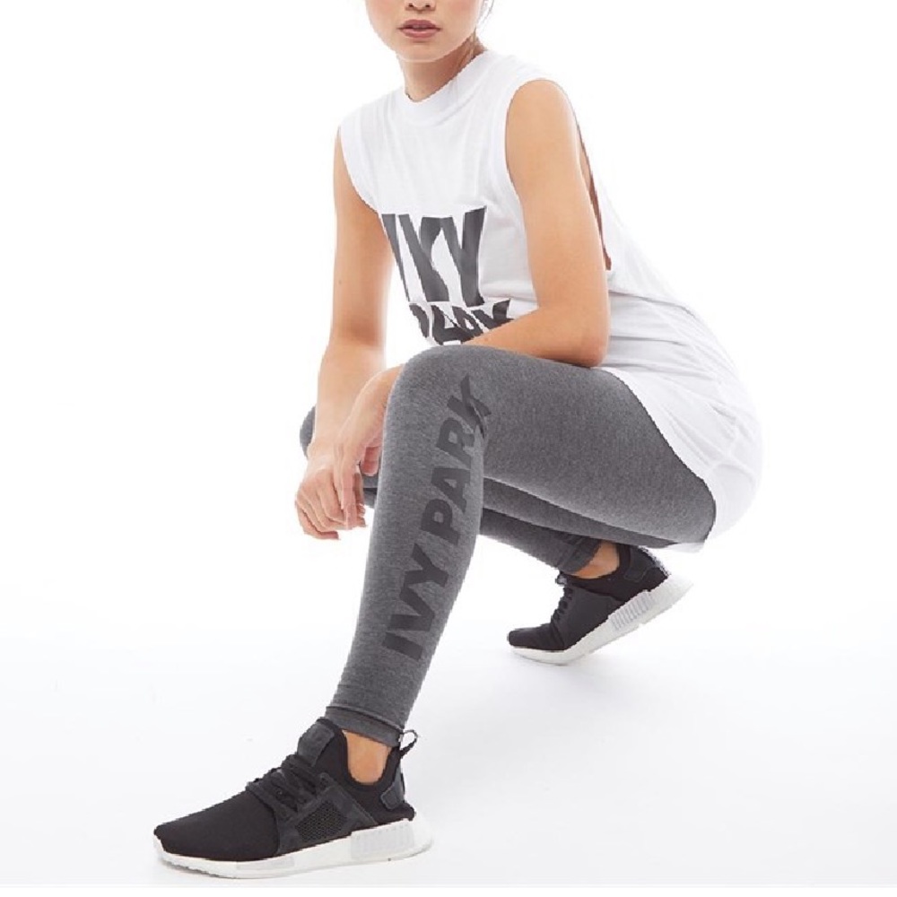 LAST PAIR RARE NWT IVY PARK Fold-over waist logo stretch leggings